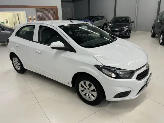 CHEVROLET-ONIX-2016