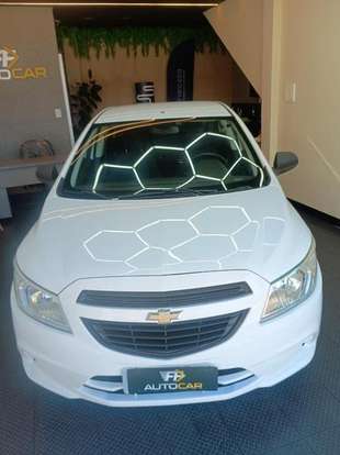 CHEVROLET-ONIX-2017