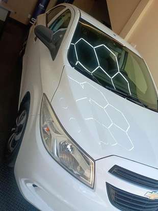 CHEVROLET-ONIX-2017
