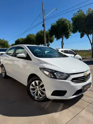 CHEVROLET-PRISMA-2017