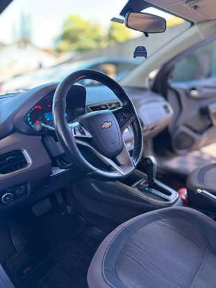 CHEVROLET-PRISMA-2015