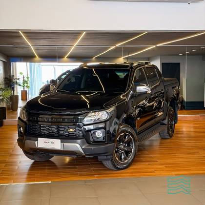 CHEVROLET S10 2.8 16V TURBO DIESEL HIGH COUNTRY CD 4X4 AUTOMÁTICO