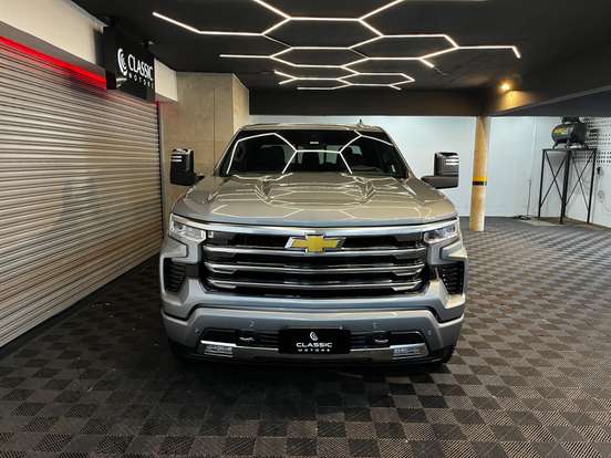 CHEVROLET-SILVERADO-2025