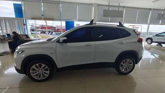 CHEVROLET-TRACKER-2023