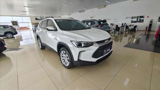 CHEVROLET-TRACKER-2023