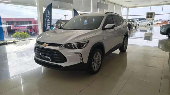 CHEVROLET-TRACKER-2023