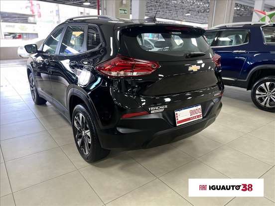 CHEVROLET-TRACKER-2022