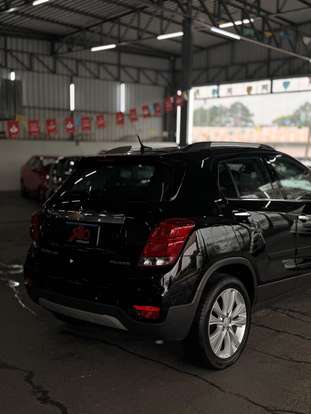 CHEVROLET-TRACKER-2019