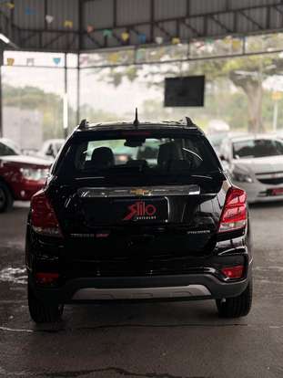 CHEVROLET-TRACKER-2019