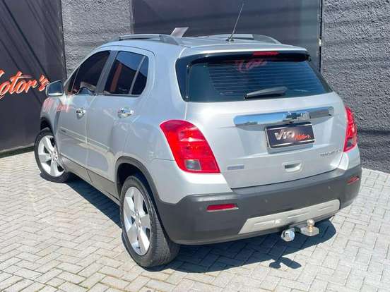 CHEVROLET-TRACKER-2013