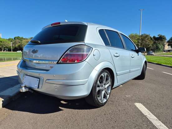 CHEVROLET-VECTRA-2.0 MPFI GT HATCH 8V FLEX 4P MANUAL CHEVROLET-VECTRA-2010
