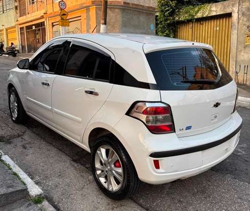 CHEVROLET-AGILE-2013