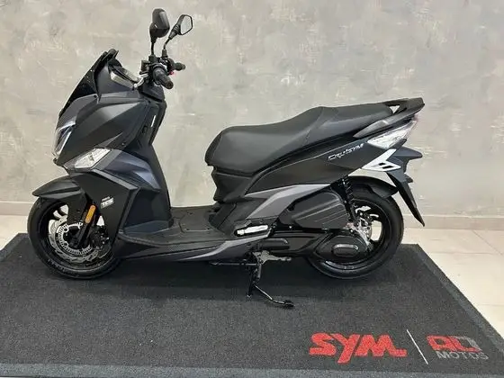 DAFRA CRUISYM 150 