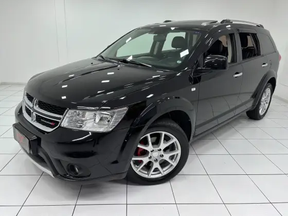 DODGE JOURNEY 3.6 RT AWD V6 GASOLINA 4P AUTOMÁTICO DODGE JOURNEY 3.6 RT AWD V6 GASOLINA 4P AUTOMÁTICO