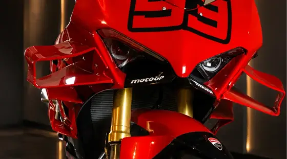 DUCATI PANIGALE V4 S DUCATI PANIGALE V4 S