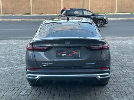 FIAT-FASTBACK-2024