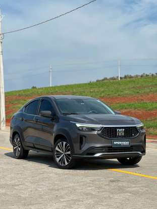 FIAT-FASTBACK-2023