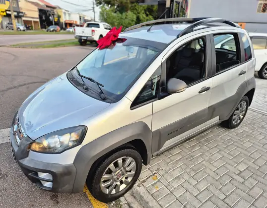 FIAT IDEA 1.8 MPI ADVENTURE 16V FLEX 4P AUTOMATIZADO FIAT IDEA 1.8 MPI ADVENTURE 16V FLEX 4P AUTOMATIZADO
