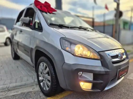 FIAT-IDEA-1.8 MPI ADVENTURE 16V FLEX 4P AUTOMATIZADO FIAT-IDEA-2015