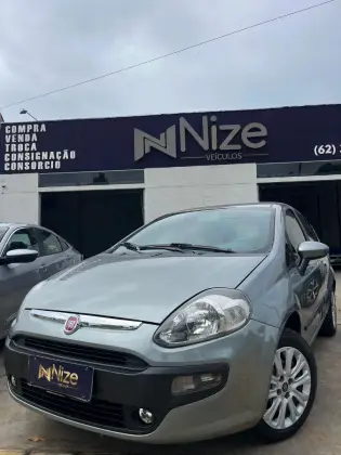 FIAT PUNTO 1.4 ATTRACTIVE 8V FLEX 4P MANUAL