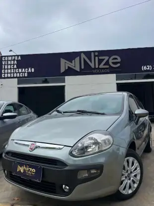 FIAT-PUNTO-2015