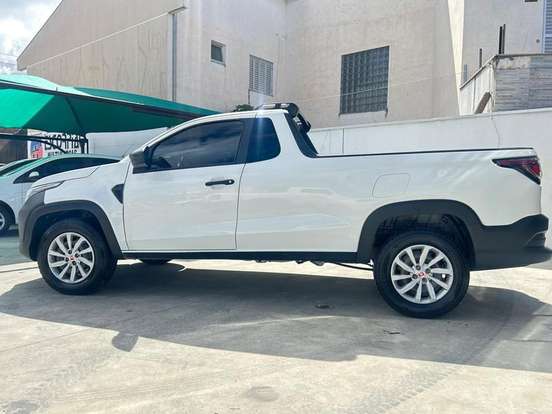FIAT-STRADA-2023