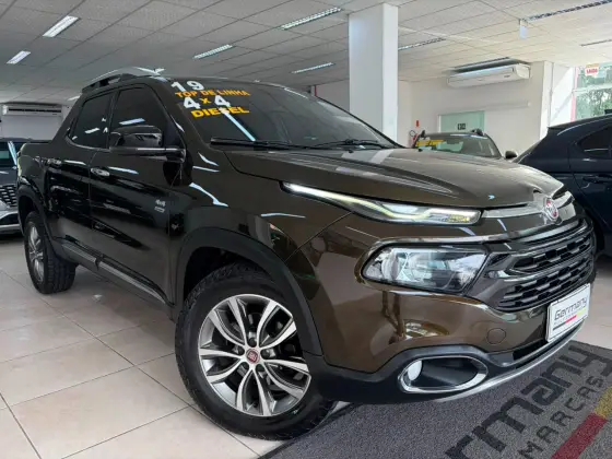 FIAT TORO 2.0 16V TURBO DIESEL VOLCANO 4WD AT9