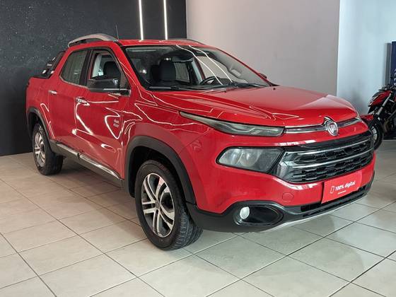 FIAT TORO 2.0 16V TURBO DIESEL VOLCANO 4WD AT9