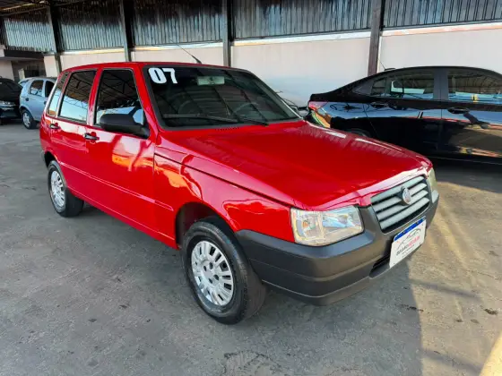FIAT UNO 1.0 MPI MILLE FIRE 8V FLEX 4P MANUAL FIAT UNO 1.0 MPI MILLE FIRE 8V FLEX 4P MANUAL