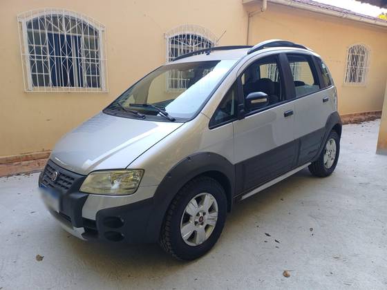FIAT IDEA 1.8 MPI ADVENTURE 8V FLEX 4P MANUAL