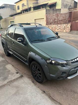 FIAT STRADA 1.8 MPI ADVENTURE CD 16V FLEX 3P MANUAL