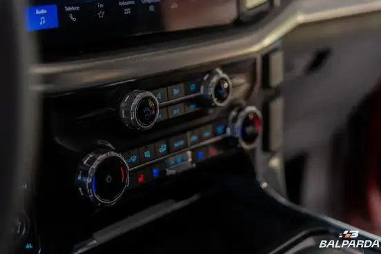 FORD-F-150-2024