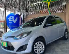 FORD FIESTA 1.0 ROCAM HATCH 8V FLEX 4P MANUAL FORD FIESTA 1.0 ROCAM HATCH 8V FLEX 4P MANUAL