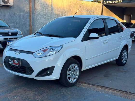 FORD FIESTA 1.6 SE SEDAN 16V FLEX 4P MANUAL