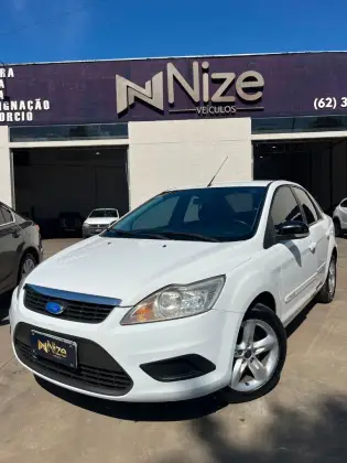 FORD FOCUS 1.6 8V GASOLINA 4P MANUAL