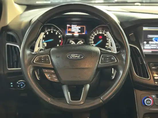 FORD-FOCUS-2.0 TITANIUM FASTBACK 16V FLEX 4P POWERSHIFT FORD-FOCUS-2015