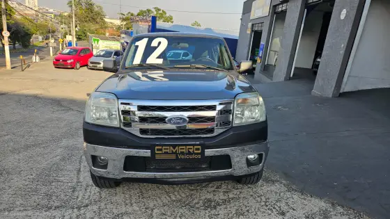 FORD RANGER 2.3 XLT 16V 4X2 CD GASOLINA 4P MANUAL FORD RANGER 2.3 XLT 16V 4X2 CD GASOLINA 4P MANUAL