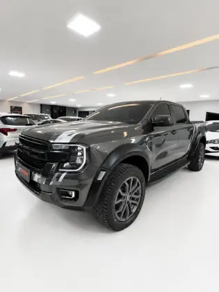 FORD RANGER 3.0 V6 TURBO DIESEL CD XLT 4X4 AUTOMÁTICO FORD RANGER 3.0 V6 TURBO DIESEL CD XLT 4X4 AUTOMÁTICO