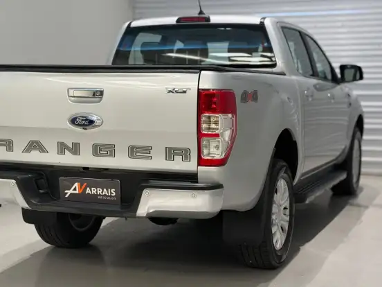 FORD-RANGER-3.2 XLT 4X4 CD 20V DIESEL 4P AUTOMÁTICO FORD-RANGER-2019