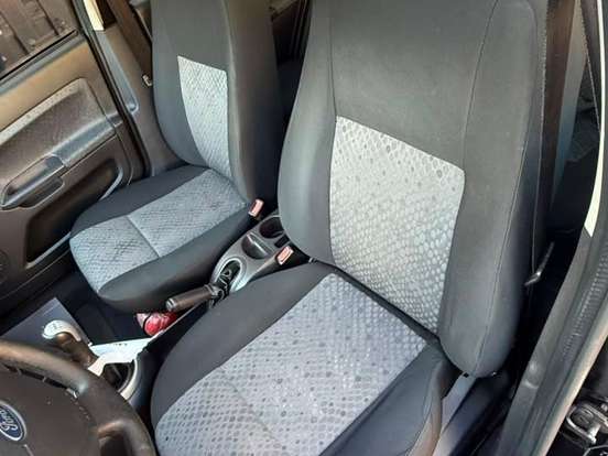 FORD-FIESTA-1.0 ROCAM SE PLUS 8V FLEX 4P MANUAL FORD-FIESTA-2014