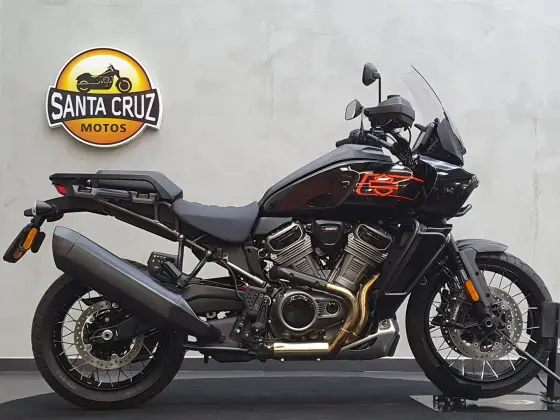 HARLEY-DAVIDSON PAN AMERICA 1250 S 