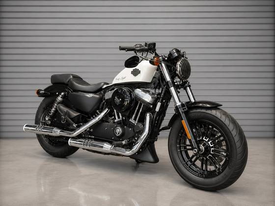 HARLEY-DAVIDSON SPORTSTER FORTY-EIGHT 