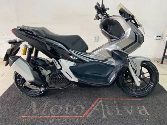 HONDA ADV 