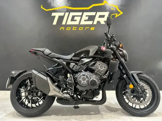HONDA CB 1000R BLACK EDITION ABS HONDA CB 1000R BLACK EDITION ABS
