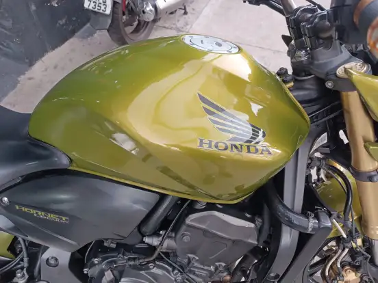 HONDA-CB 600F HORNET HONDA-CB 600F HORNET-2011