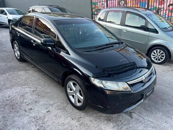 HONDA CIVIC 1.8 LXS 16V FLEX 4P AUTOMÁTICO