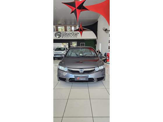 HONDA CIVIC 1.8 LXS 16V FLEX 4P MANUAL