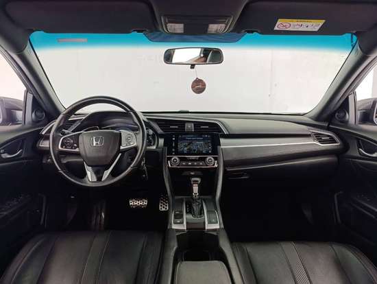 HONDA-CIVIC-2018