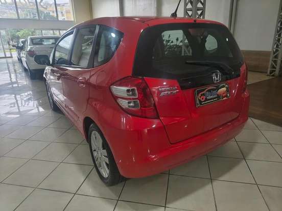 HONDA-FIT-2010