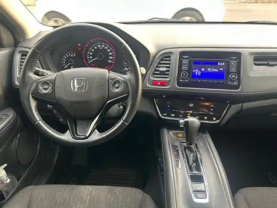 HONDA-HR-V-2016